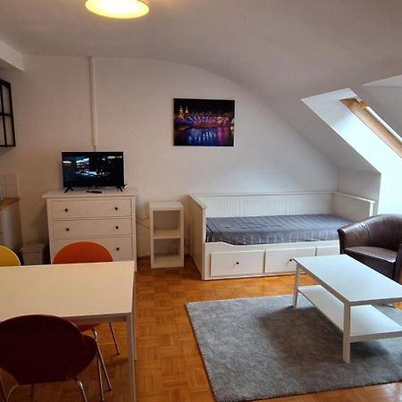 Flataid Apartment Obere Bahnstrasse - Grazer Messe Exteriér fotografie